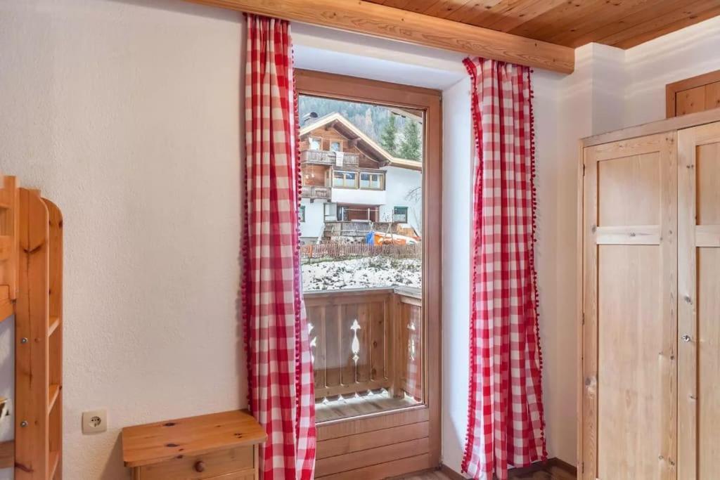 Ferienwohnung Gamsbock Panorama View Balkon, Gartensauna, Garten, Grillplatz Стум Екстериор снимка